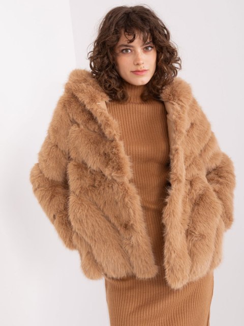 Kurtka AT-KR-2386.00P camelowy S/M Kurtka AT-KR-2386.00P camelowy S/M