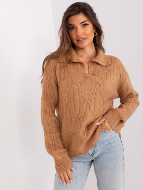 Sweter AT-SW-2349-2.27 camelowy Sweter AT-SW-2349-2.27 camelowy