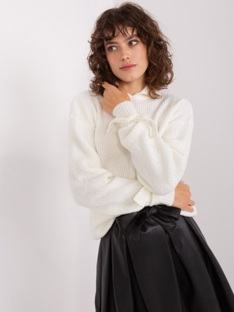 Sweter BA-SW-0305.03P ecru Sweter BA-SW-0305.03P ecru