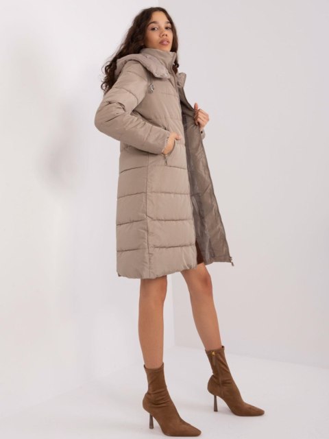 Kurtka NM-KR-T3-2669.00P ciemny bezowy 2XL Kurtka NM-KR-T3-2669.00P ciemny bezowy 2XL