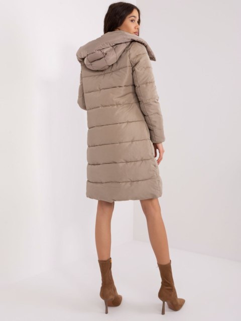 Kurtka NM-KR-T3-2669.00P ciemny bezowy 2XL Kurtka NM-KR-T3-2669.00P ciemny bezowy 2XL