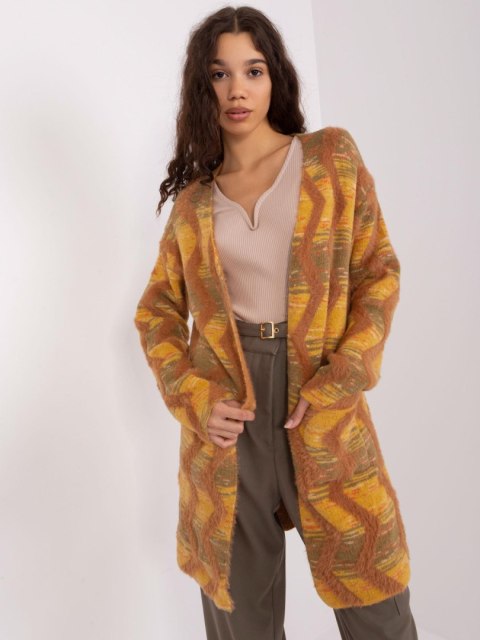 Sweter AT-SW-234701.34 ciemny żółty Sweter AT-SW-234701.34 ciemny żółty