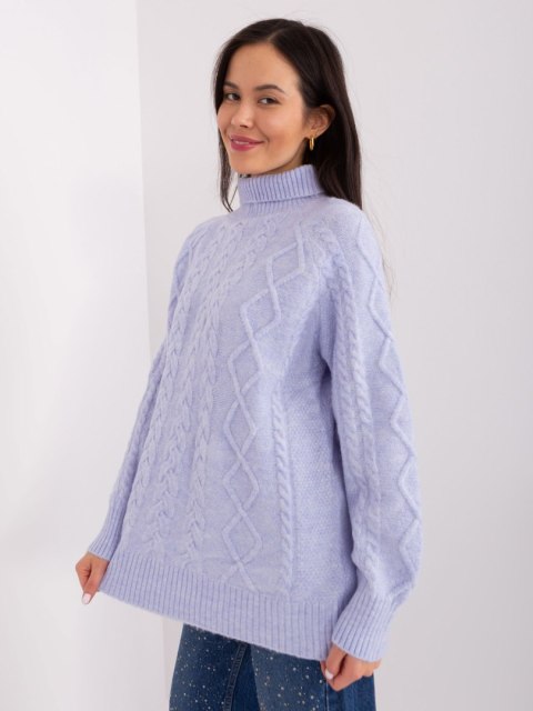 Sweter AT-SW-2355-2.12P jasny fioletowy Sweter AT-SW-2355-2.12P jasny fioletowy