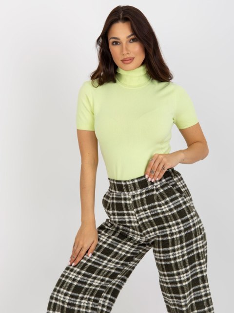 Sweter z golfem i krótkim rękawem limonkowy one size Sweter z golfem i krótkim rękawem limonkowy one size
