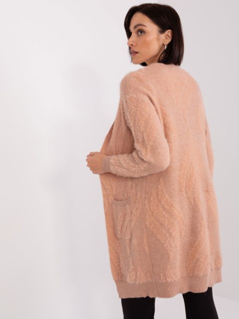 Sweter AT-SW-234501.00P brzoskwiniowy Sweter AT-SW-234501.00P brzoskwiniowy