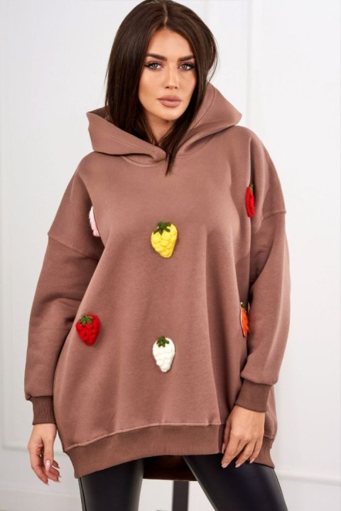Bluza ocieplana z motywem truskawek mocca z kapturem Bluza ocieplana z motywem truskawek mocca z kapturem