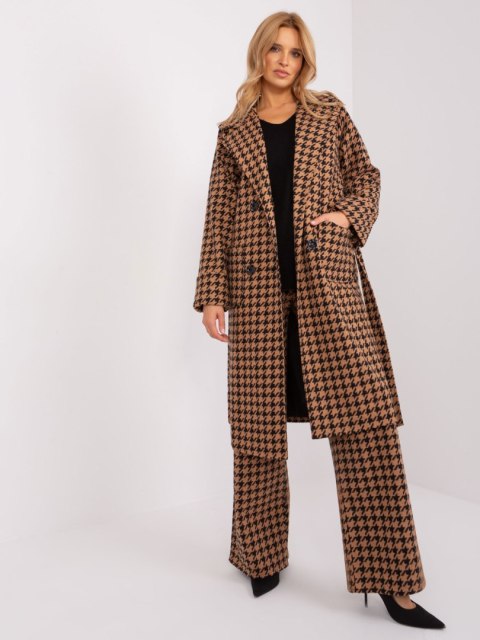 Płaszcz LK-PL-509407.96P camelowy S/M Płaszcz LK-PL-509407.96P camelowy S/M