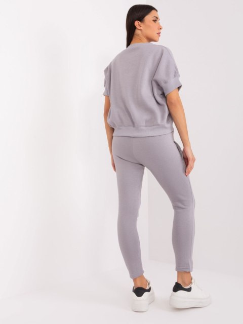 Komplet sportowy szary, dwuczęściowy bluza i spodnie Komplet sportowy szary, dwuczęściowy bluza i spodnie