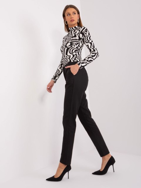 Spodnie LK-SP-509439.22P czarny S/M Spodnie LK-SP-509439.22P czarny S/M