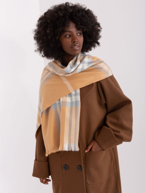 Szalik AT-SZ-23125-1.26 camelowy Szalik AT-SZ-23125-1.26 camelowy