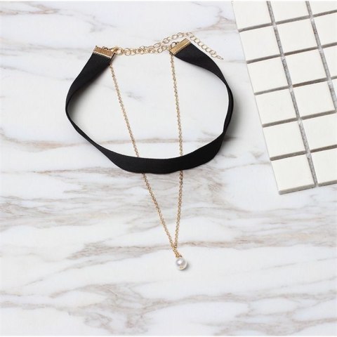 NASZYJNIK CHOKER TASIEMKA Z PEREŁKĄ CZARNY NASZYJNIK CHOKER TASIEMKA Z PEREŁKĄ CZARNY