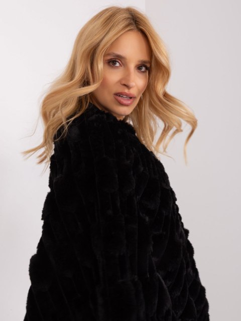 Poncho damskie czarne ciepłe zimowe Wool Fashion Italia Poncho damskie czarne ciepłe zimowe Wool Fashion Italia