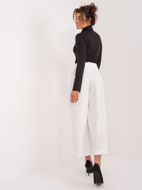 Spodnie DHJ-SP-7723.11 ecru XL Spodnie DHJ-SP-7723.11 ecru XL