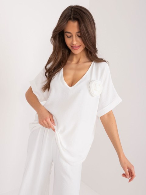 Bluzka DHJ-BZ-8368.02 ecru Bluzka DHJ-BZ-8368.02 ecru