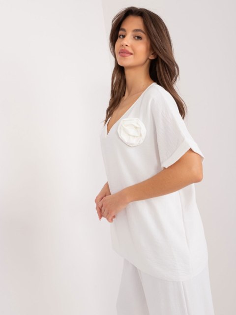 Bluzka DHJ-BZ-8368.02 ecru Bluzka DHJ-BZ-8368.02 ecru
