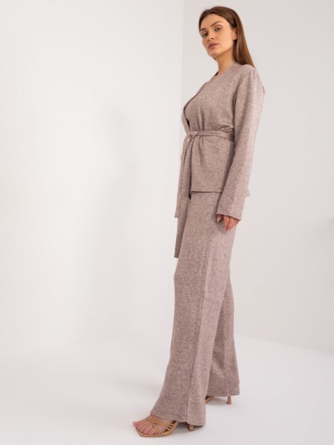 Komplet LK-KMPL-509546.02 ciemny bezowy L/XL Komplet LK-KMPL-509546.02 ciemny bezowy L/XL