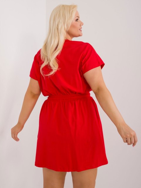 Sukienka czerwona plus size z wiązaniem w pasie, krotki rękaw Relevance Sukienka czerwona plus size z wiązaniem w pasie, krotki rękaw Relevance