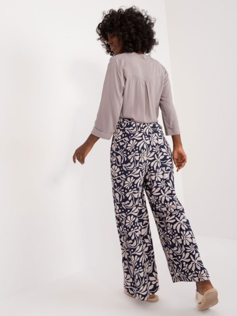 Spodnie D73771M62237E granatowy XXL Spodnie D73771M62237E granatowy XXL