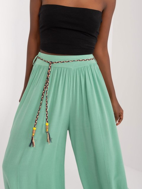 Spodnie TW-SP-BI-81733.14 pistacjowy XL Spodnie TW-SP-BI-81733.14 pistacjowy XL