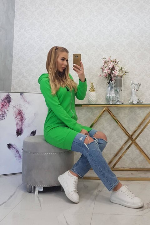 Casualowa jasnozielona bluza z kapturem i kieszeniami – styl miejski