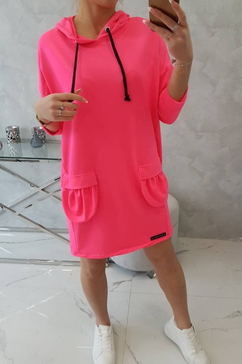 Sukienka z kapturem różowy neon Sukienka z kapturem różowy neon