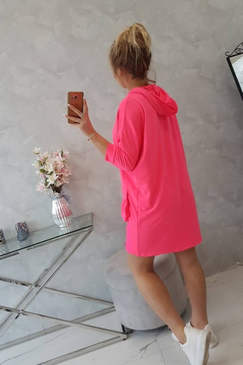 Sukienka z kapturem różowy neon Sukienka z kapturem różowy neon