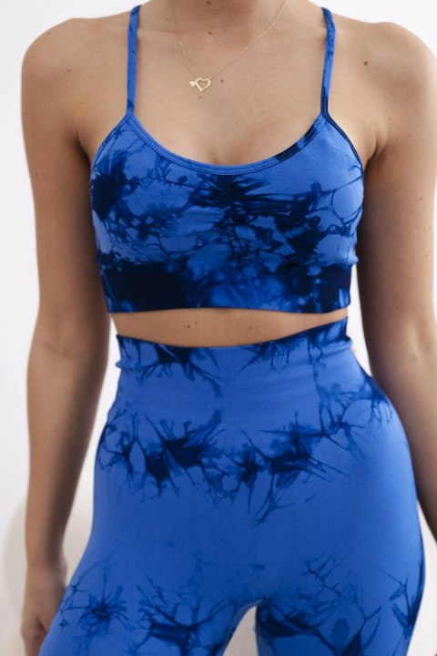 Komplet fitness top z regulowanymi ramiączkami + legginsy push up chabrowy Komplet fitness top z regulowanymi ramiączkami + legginsy push up chabrowy