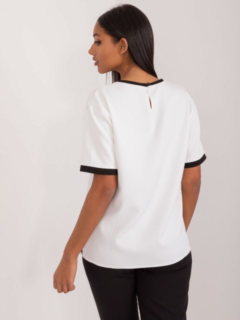 Bluzka LK-BZ-509621.83 ecru L/XL Bluzka LK-BZ-509621.83 ecru L/XL