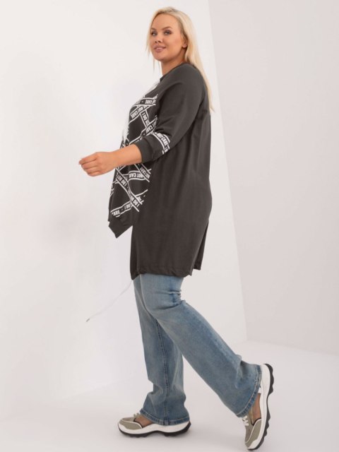 Tunika, bluzka plus size khaki z napisami i rozcięciem Tunika, bluzka plus size khaki z napisami i rozcięciem