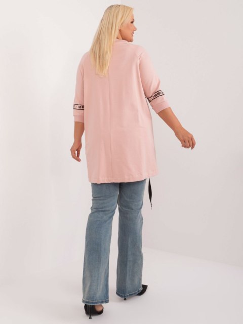 Tunika, bluzka plus size ciemno różowa z napisami i rozcięciem Tunika, bluzka plus size ciemno różowa z napisami i rozcięciem