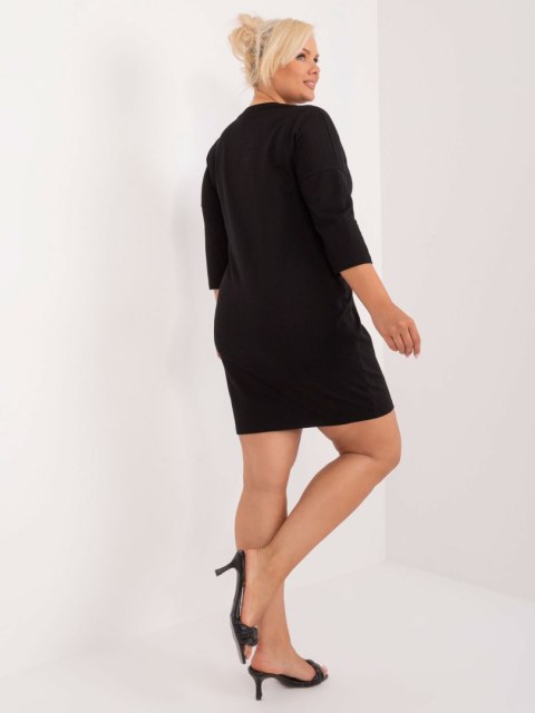 Sukienka sportowa plus size czarna, rękaw 3/4 Relevance Sukienka sportowa plus size czarna, rękaw 3/4 Relevance