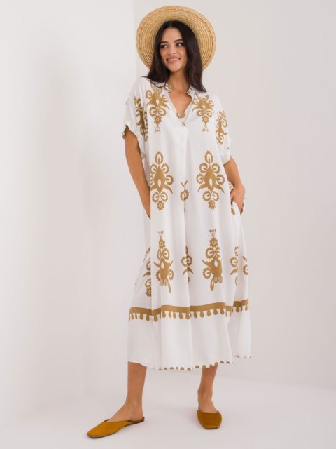 Sukienka maxi boho camelowa z printem oversize Sukienka maxi boho camelowa z printem oversize