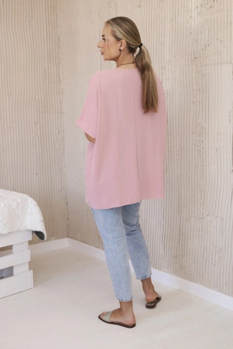 Bluzka oversize z wisiorkiem ciemno różowa, krótki rękaw Bluzka oversize z wisiorkiem ciemno różowa, krótki rękaw