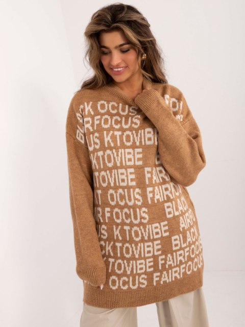 Sweter camelowy luźny z napisami cousalowy Badu Sweter camelowy luźny z napisami cousalowy Badu