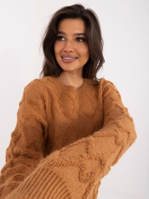 Sweter oversize jasnobrązowy z długim rękawem, akrylowy Sweter oversize jasnobrązowy z długim rękawem, akrylowy