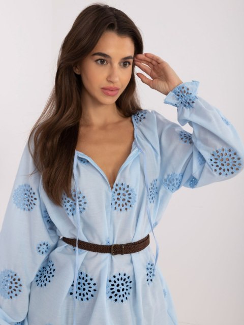 Bluzka niebieska ażurowa z bufistymi rękawami L/XL Bluzka niebieska ażurowa z bufistymi rękawami L/XL
