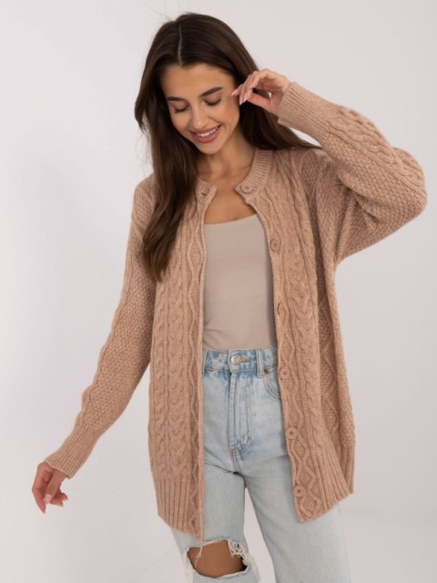 Sweter camelowy zapinany na guziki z długim rękawem Sweter camelowy zapinany na guziki z długim rękawem