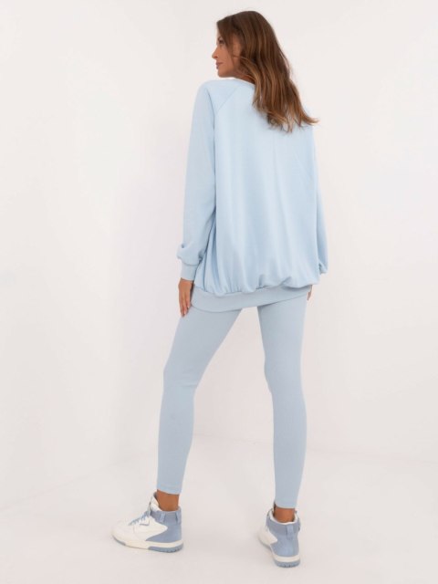 Komplet jsnoniebieski sportowy bluza i leginsy w prążek Komplet jsnoniebieski sportowy bluza i leginsy w prążek