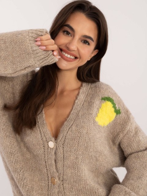 Sweter z guzikami we wzory beżowy Italy Moda Sweter z guzikami we wzory beżowy Italy Moda