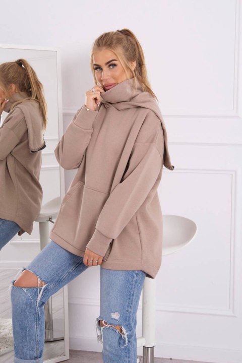 Bluza ocieplana z suwakiem z tyłu ciemno beżowa Bluza ocieplana z suwakiem z tyłu ciemno beżowa