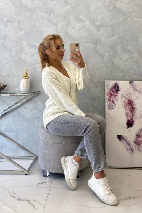 Sweter zapinany na guziki z szerokim rękawem ecru