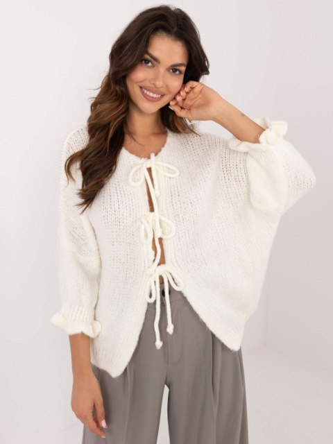 Sweter MI-SW-2911.91 ecru Sweter MI-SW-2911.91 ecru