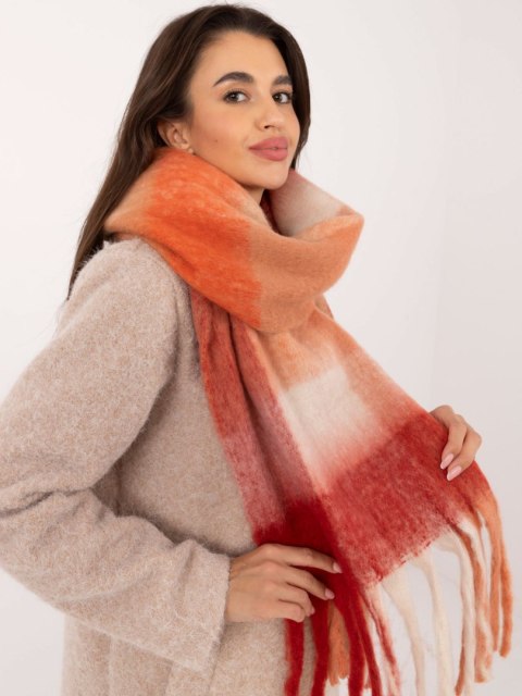 Szalik AT-SZ-2312502.35 czerwony Szalik AT-SZ-2312502.35 czerwony
