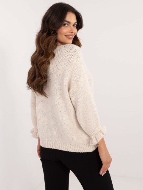 Sweter jasno beżowy, akrylowy oversize Italy Moda Sweter jasno beżowy, akrylowy oversize Italy Moda