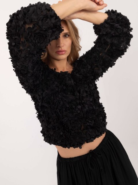 Bluzka czarna wizytowa z aplikacją kwiatową, elegancka Bluzka czarna wizytowa z aplikacją kwiatową, elegancka