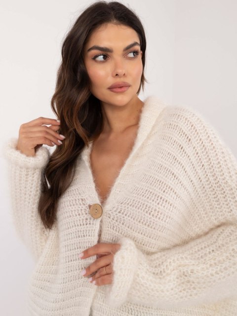 Sweter TW-SW-BI-25002.88P ecru Sweter TW-SW-BI-25002.88P ecru