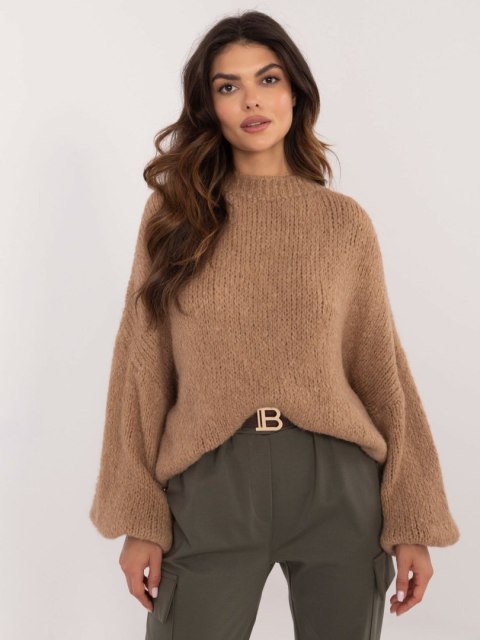 Sweter TW-SW-BI-3565.69 camelowy Sweter TW-SW-BI-3565.69 camelowy