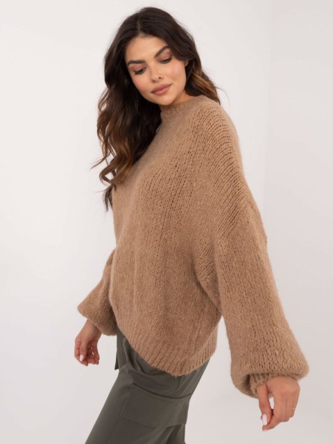 Sweter TW-SW-BI-3565.69 camelowy Sweter TW-SW-BI-3565.69 camelowy