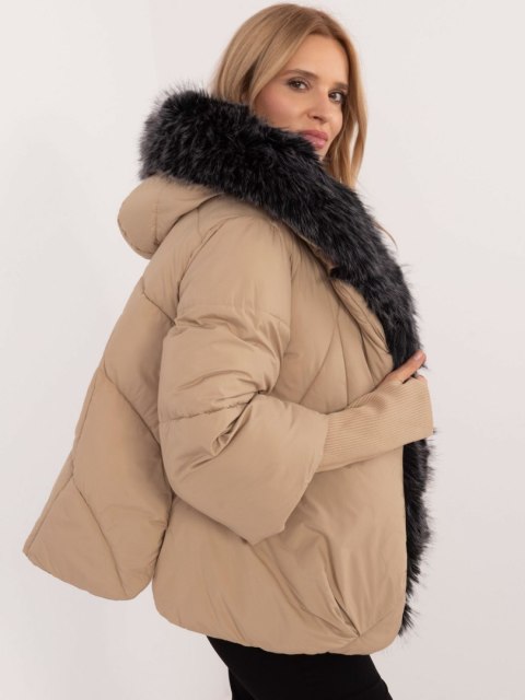 Kurtka MBM-KR-26106.71P camelowy XL Kurtka MBM-KR-26106.71P camelowy XL