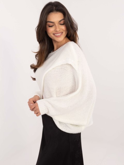 Sweter TW-SW-BI-5067.95 ecru Sweter TW-SW-BI-5067.95 ecru